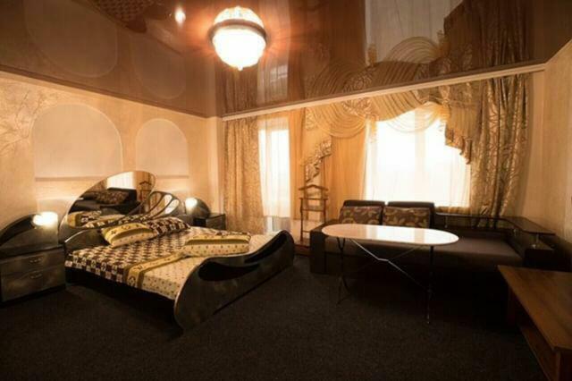 Imperial Hotel Krivoy Rog Kryvyi Rih Exteriör bild