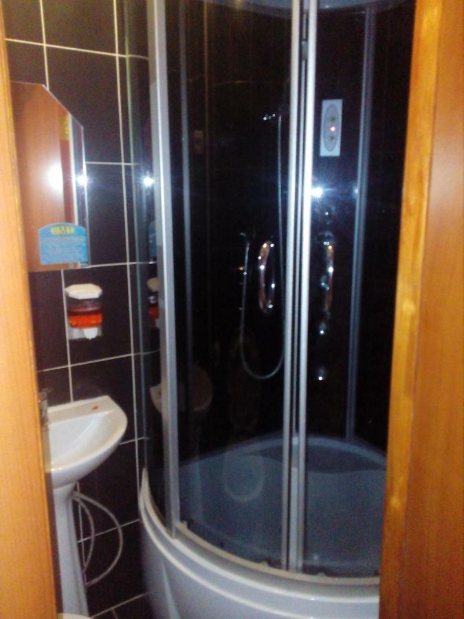 Imperial Hotel Krivoy Rog Kryvyi Rih Exteriör bild
